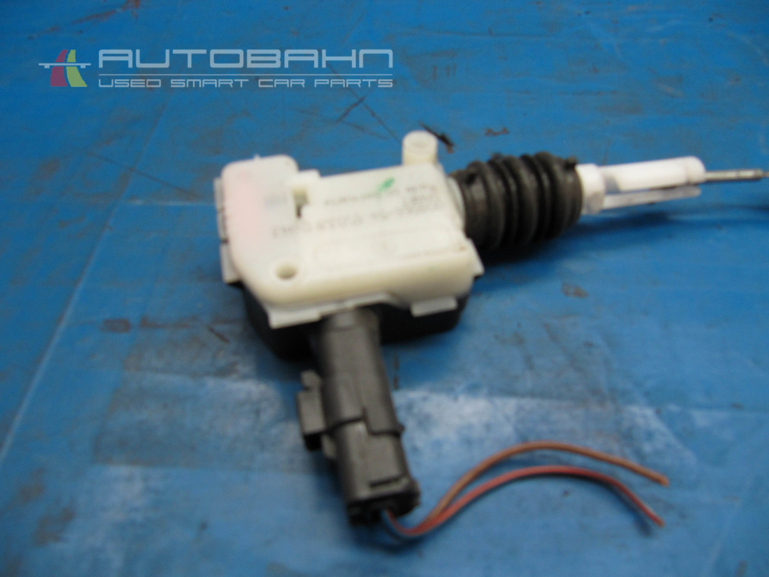 Fortwo Passion Rear Tailgate Glass Latch Complete 06.jpg