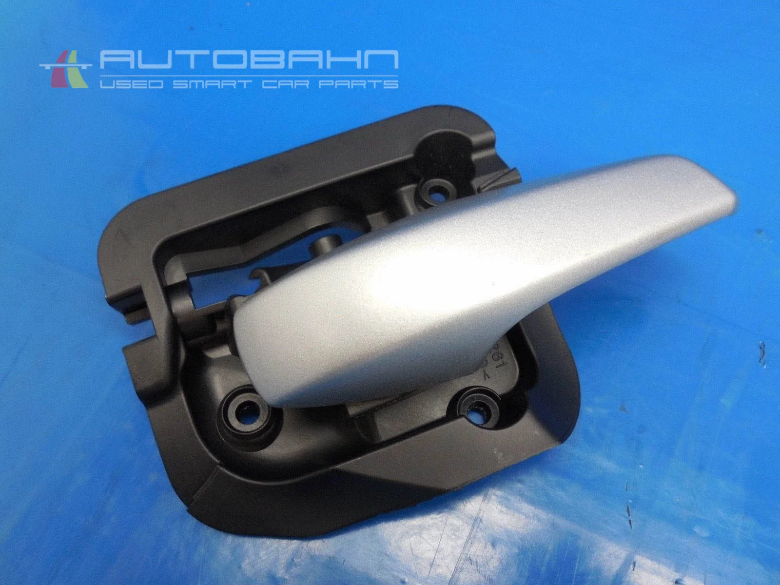Fortwo Passion Pure OEM Passenger Right Side Interior Door Handle & Base 02.jpg