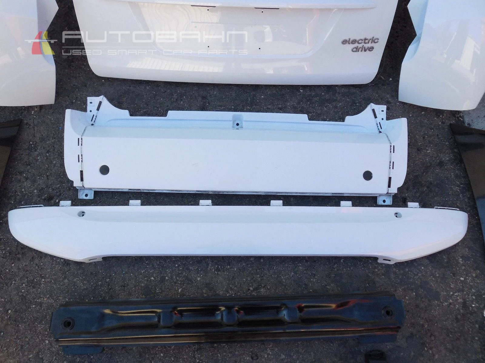 Fortwo Passion Pure 2008-2012 OEM Full Rear End Collision Repair Package 11.jpg