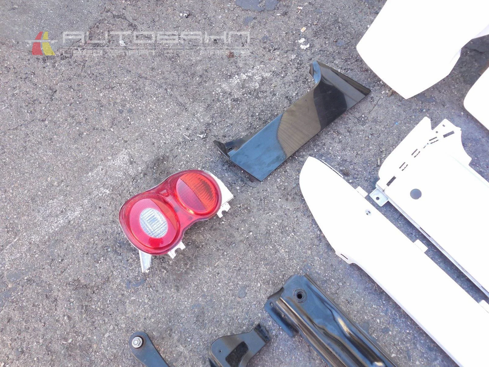 Fortwo Passion Pure 2008-2012 OEM Full Rear End Collision Repair Package 10.jpg