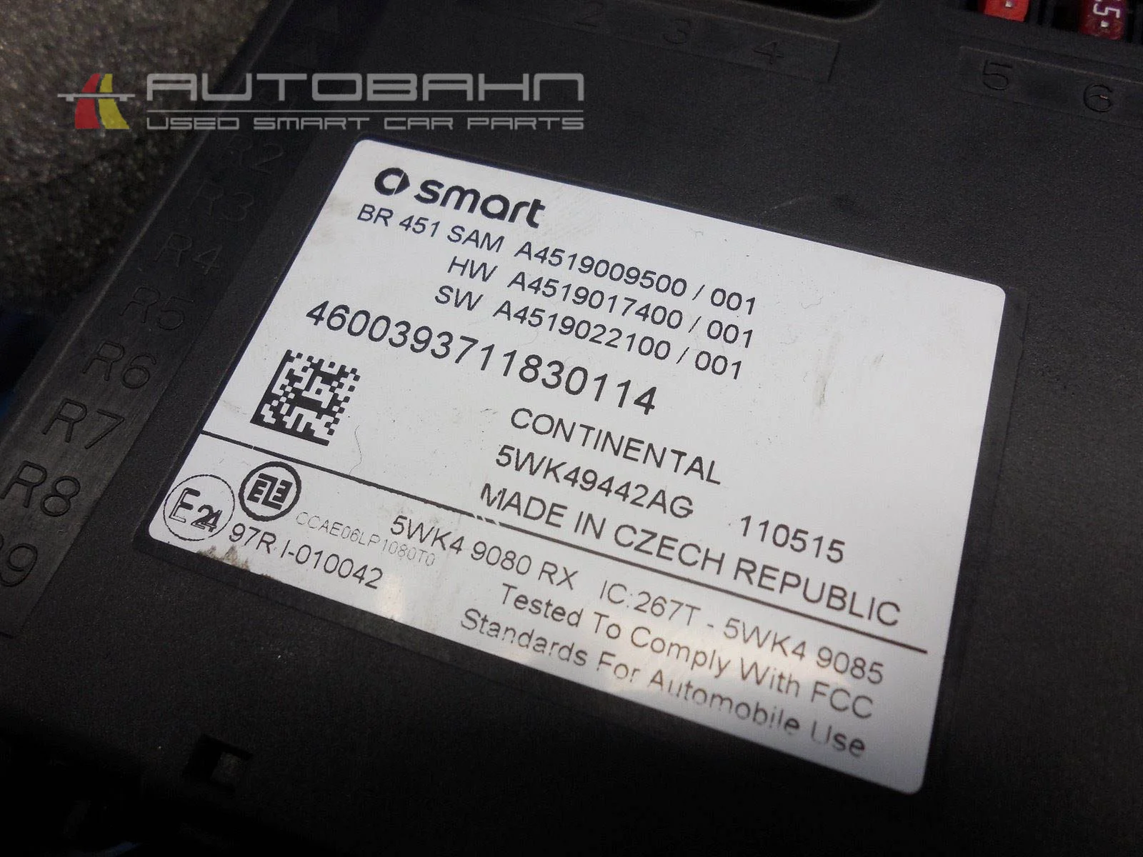 Fortwo Passion Pure (2008-2015) OEM Complete Fuse Box-Relay Board 07.jpg