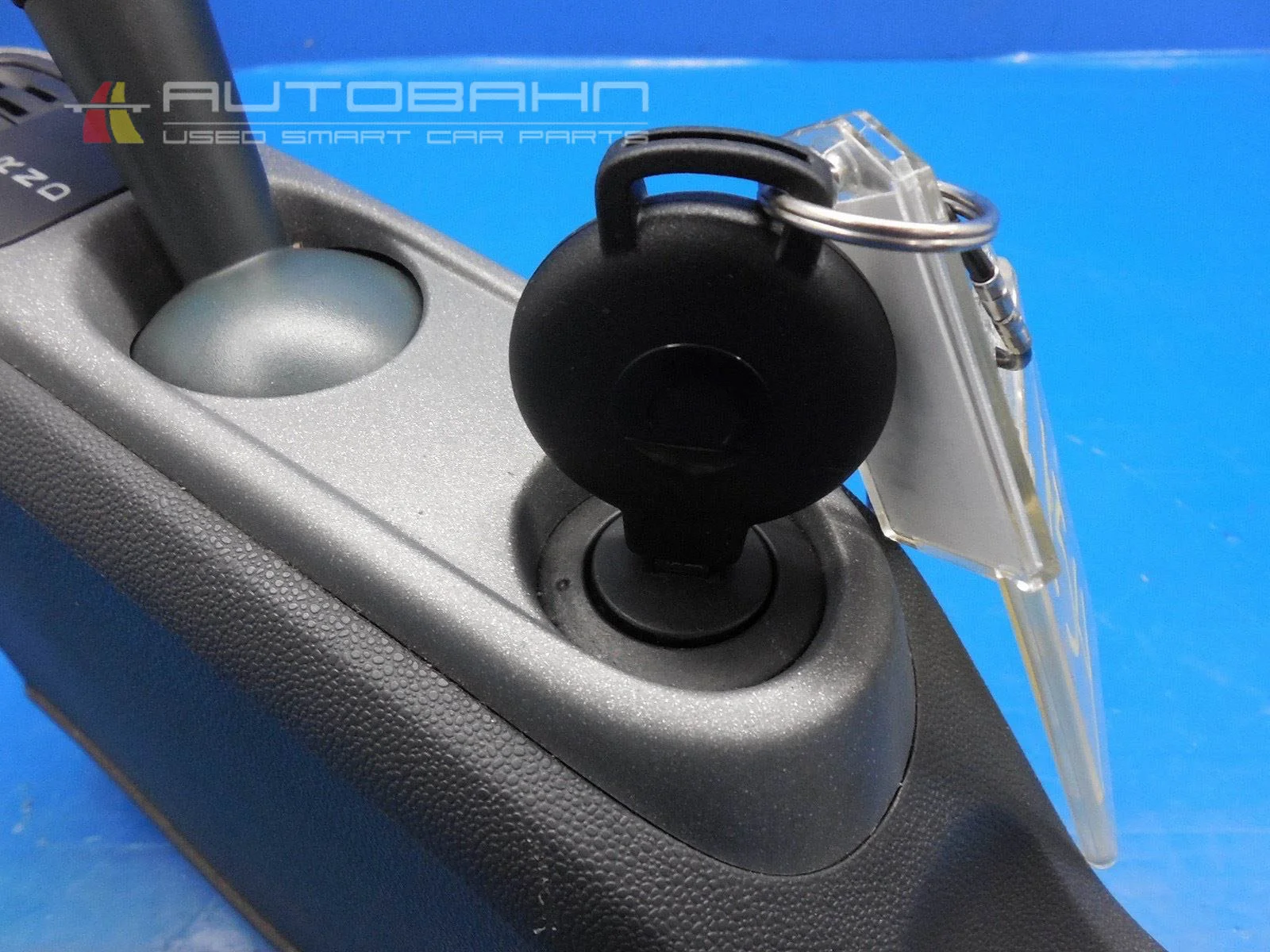 Fortwo OEM Shifter Assembly with Keys & Igntion & Door Handle 03.jpg