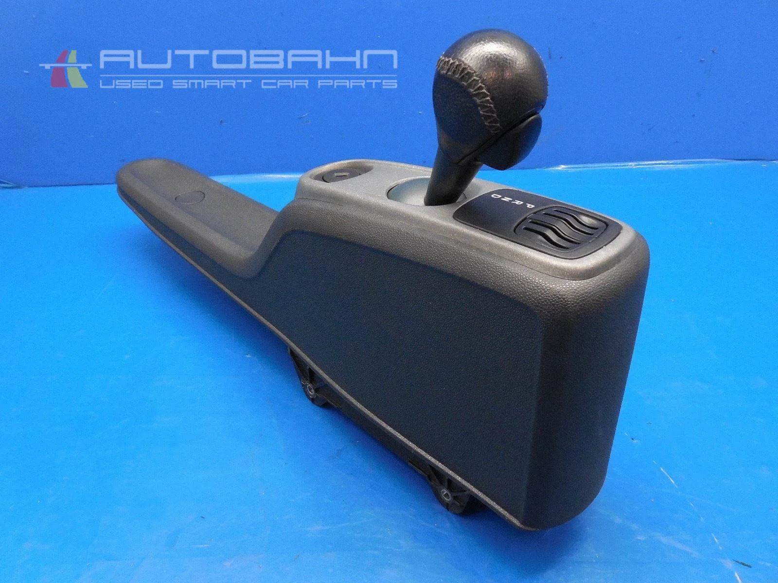 Fortwo OEM Shifter Assembly with Keys & Igntion & Door Handle 10.jpg
