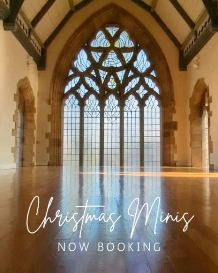 They&rsquo;re back... ✨ Winter Mini Sessions return for 2025 and this time they are being held in the beautiful upstairs space at St Martin's Church in Castleton! ⛪ 
Make a photography mini session your new winter tradition...

Details you need to kn