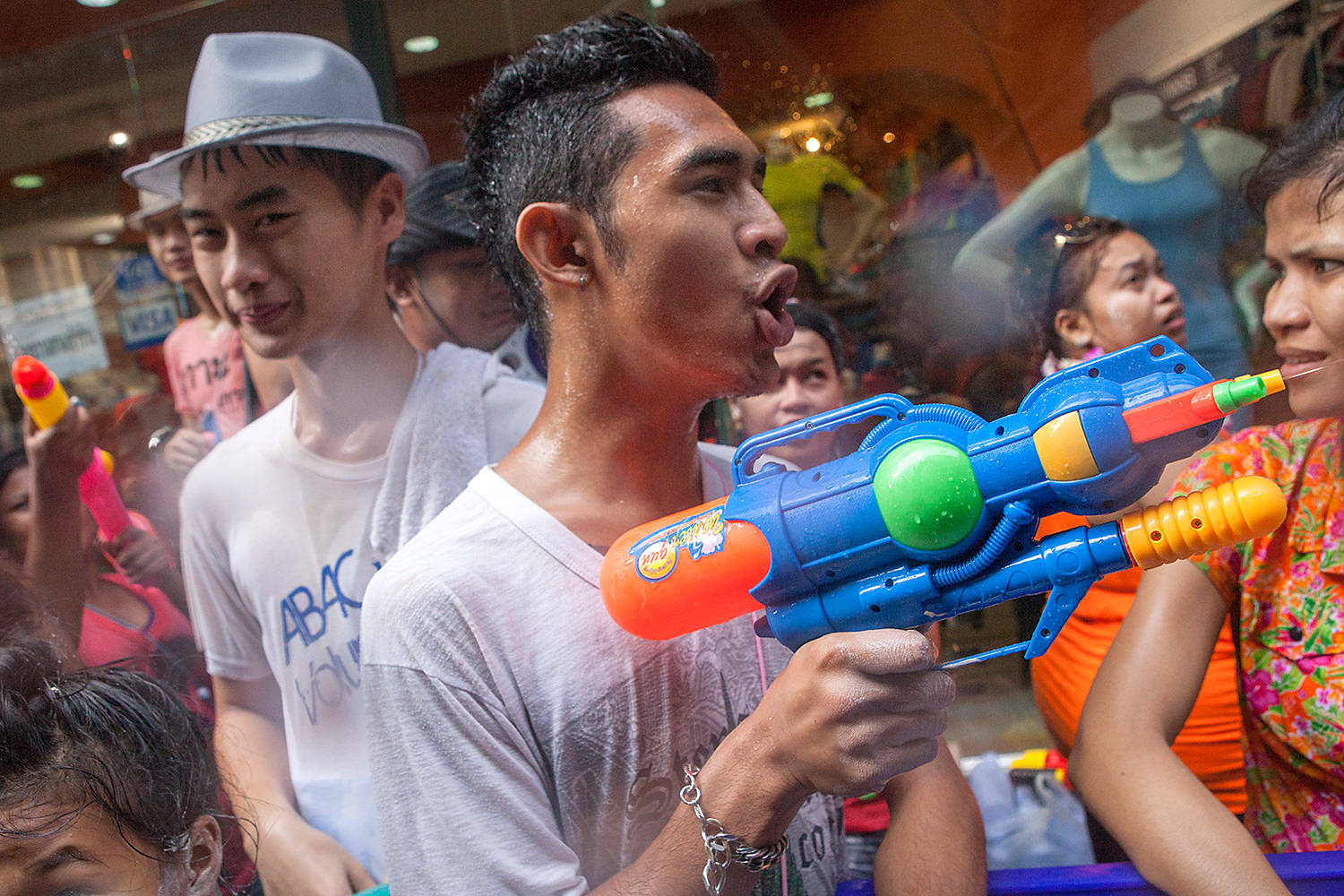 Songkran10.jpg