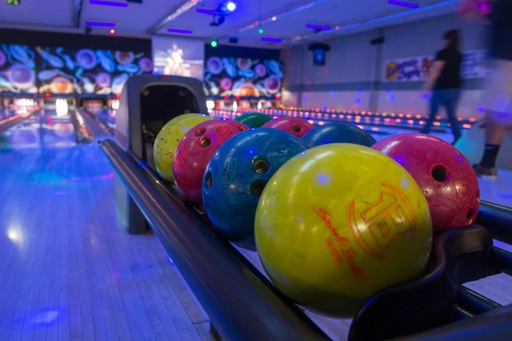 Bowling.jpg