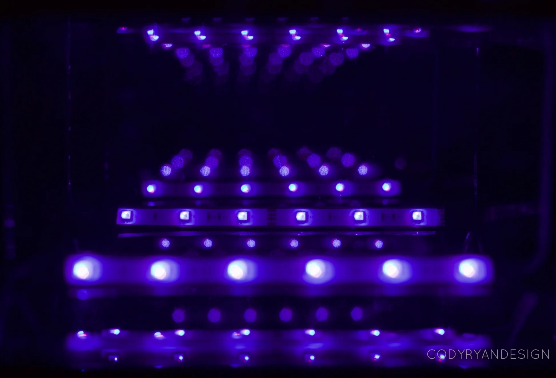 INFINITE MIRROR EFFECT