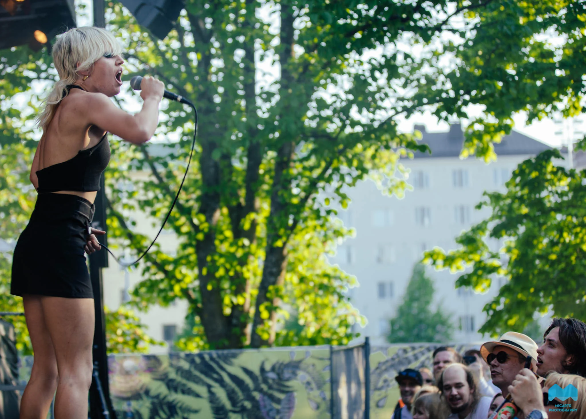 SW19_AMYL_AND_THE_SNIFFERS_PHOTO_MIKA_KIRSI__MG_6905_LR.jpg