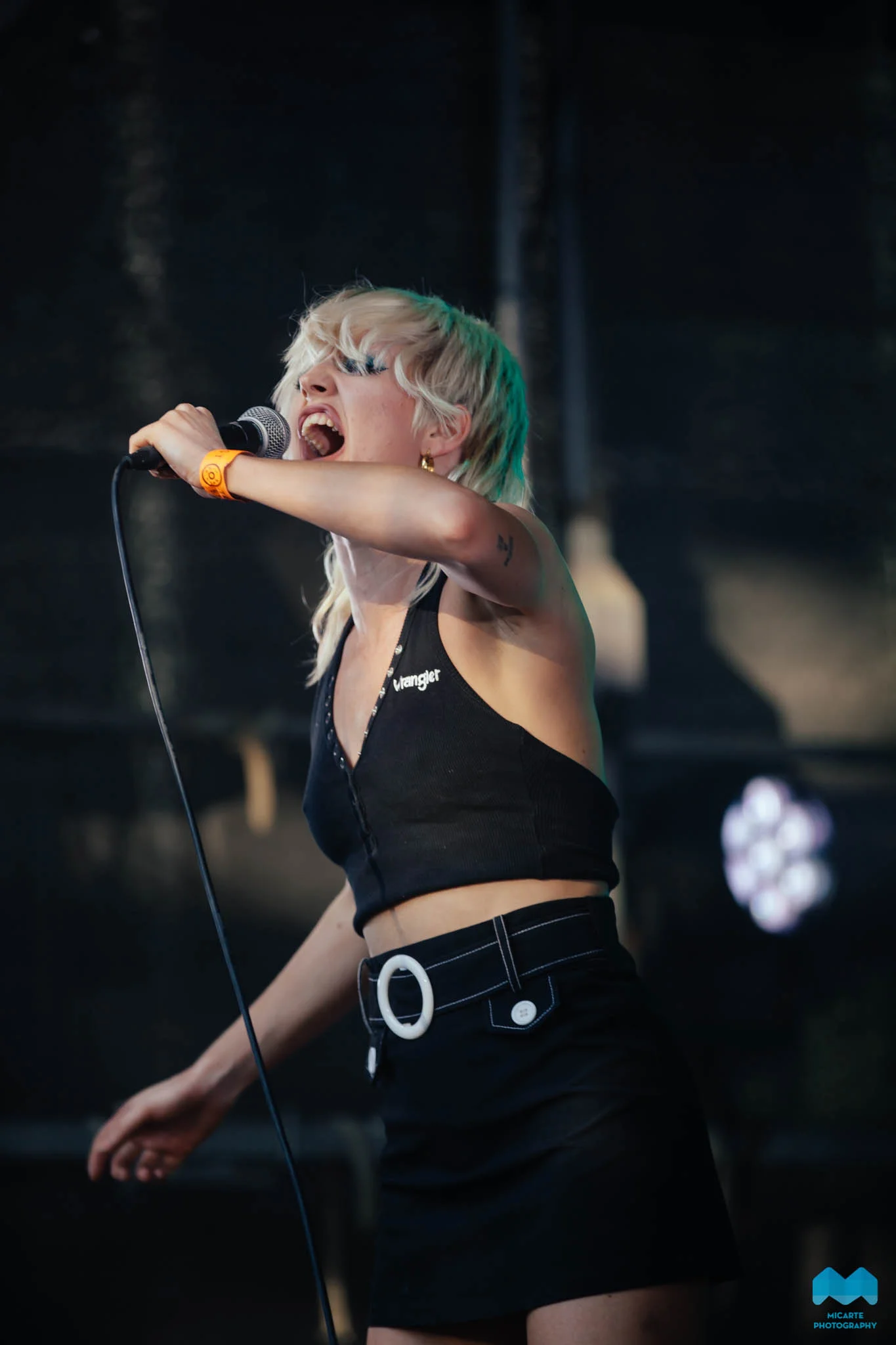 SW19_AMYL_AND_THE_SNIFFERS_PHOTO_MIKA_KIRSI__MG_6956_LR.jpg
