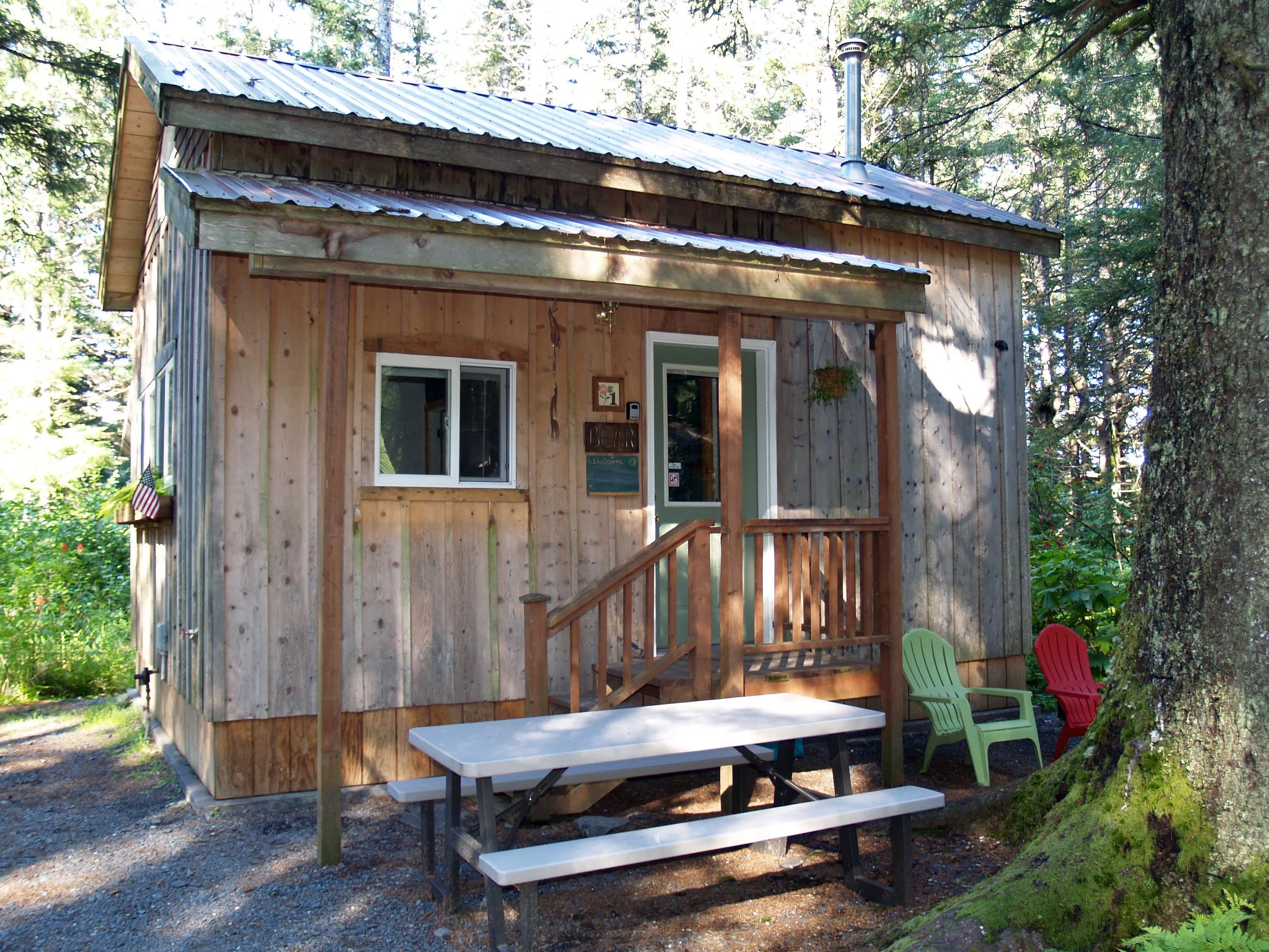 Vacation cabin rentals in Seward Alaska — Millane's Serenity by the Sea