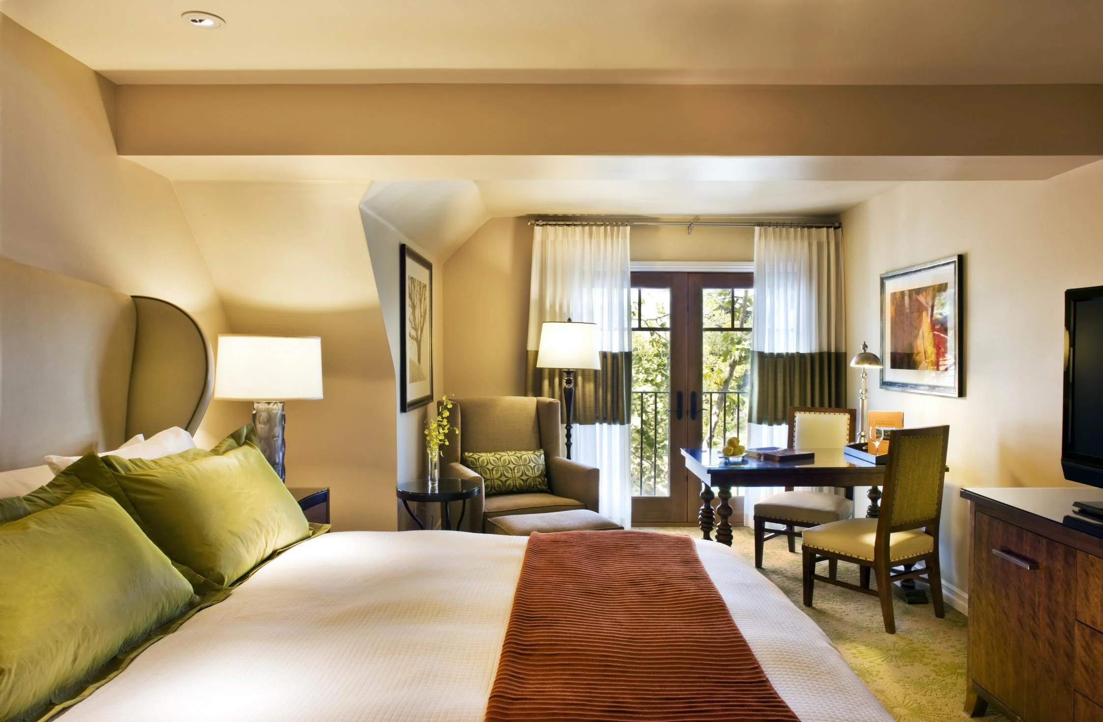 King Guestroom