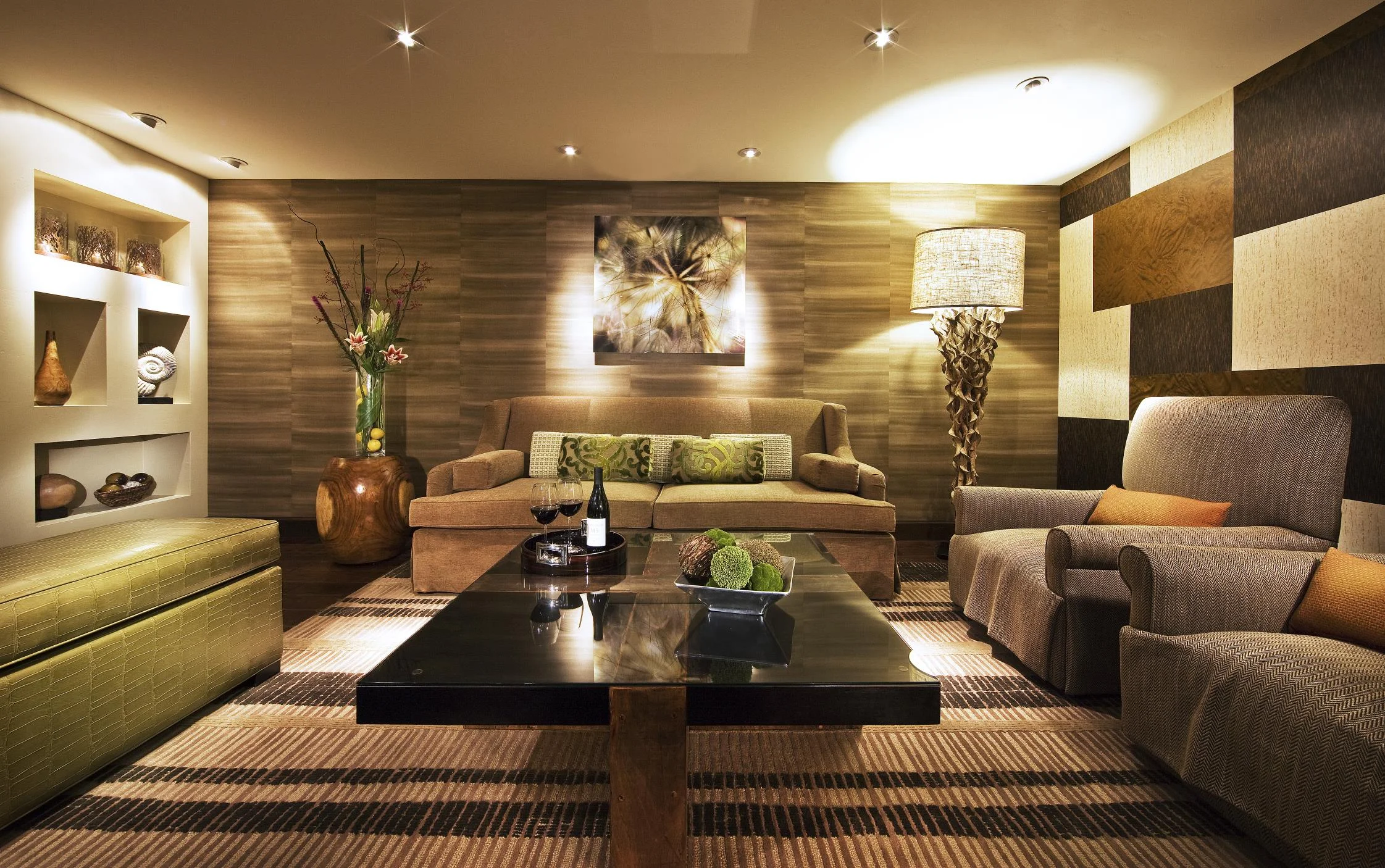  Chairman Suite Living Room 