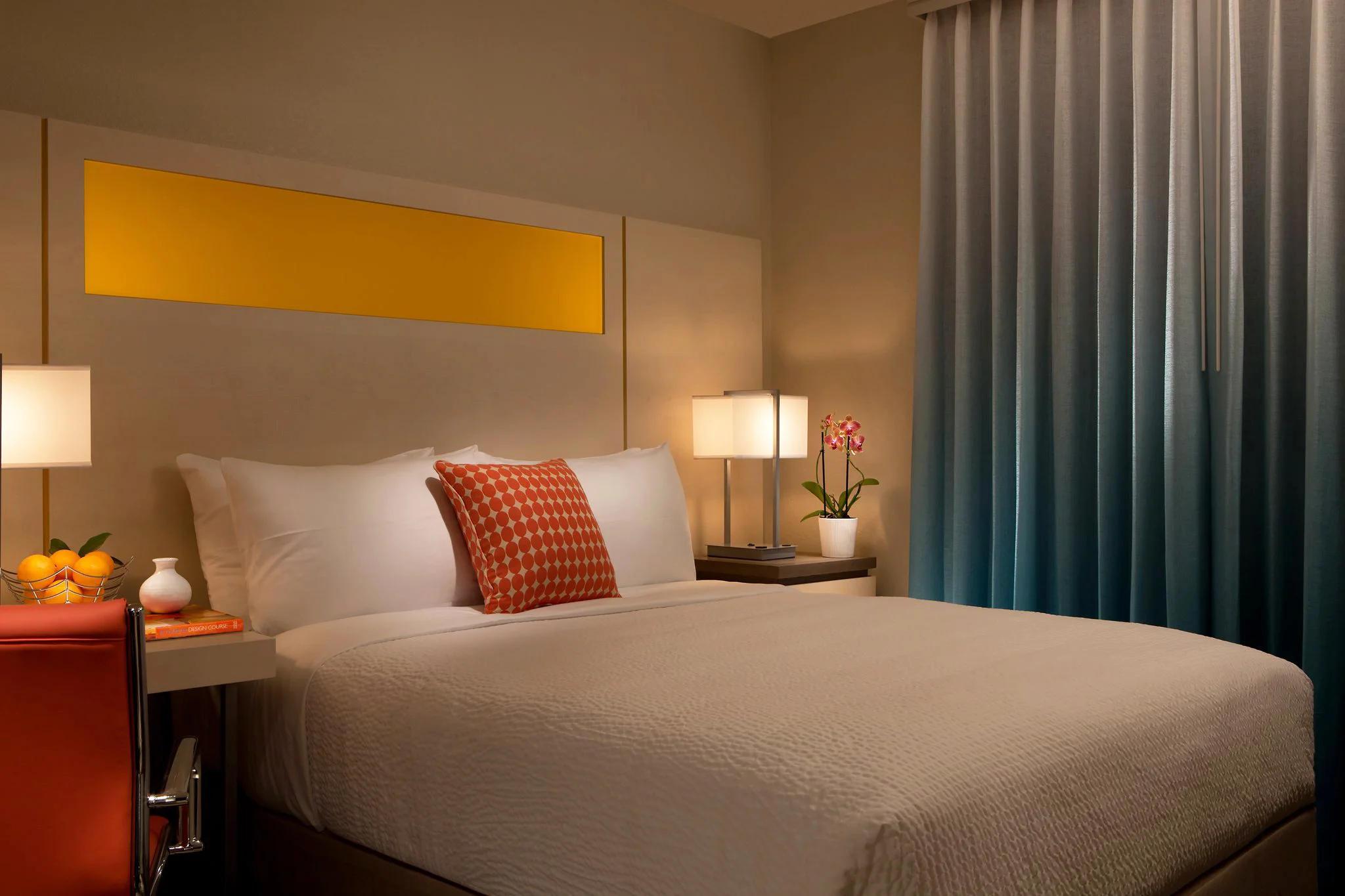 Guestroom; Bedroom