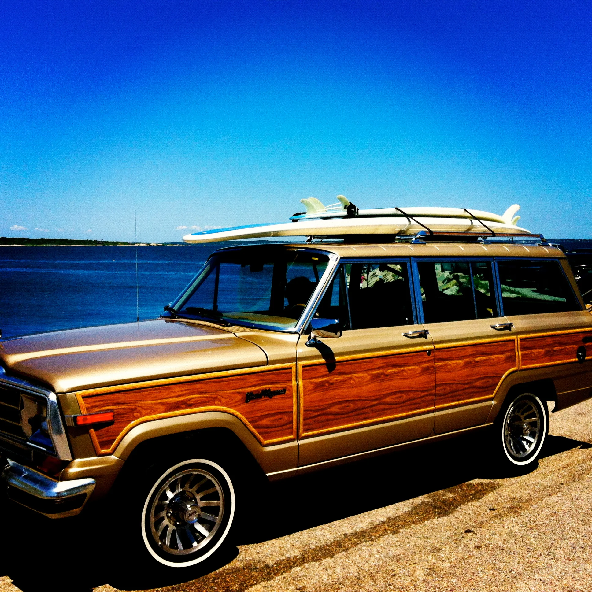 Jeep Grand Wagoneer 1991