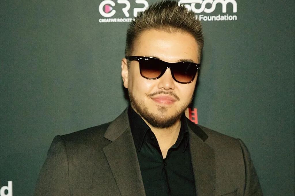 Chyngyz Sher, Overseas Business Relationship Director