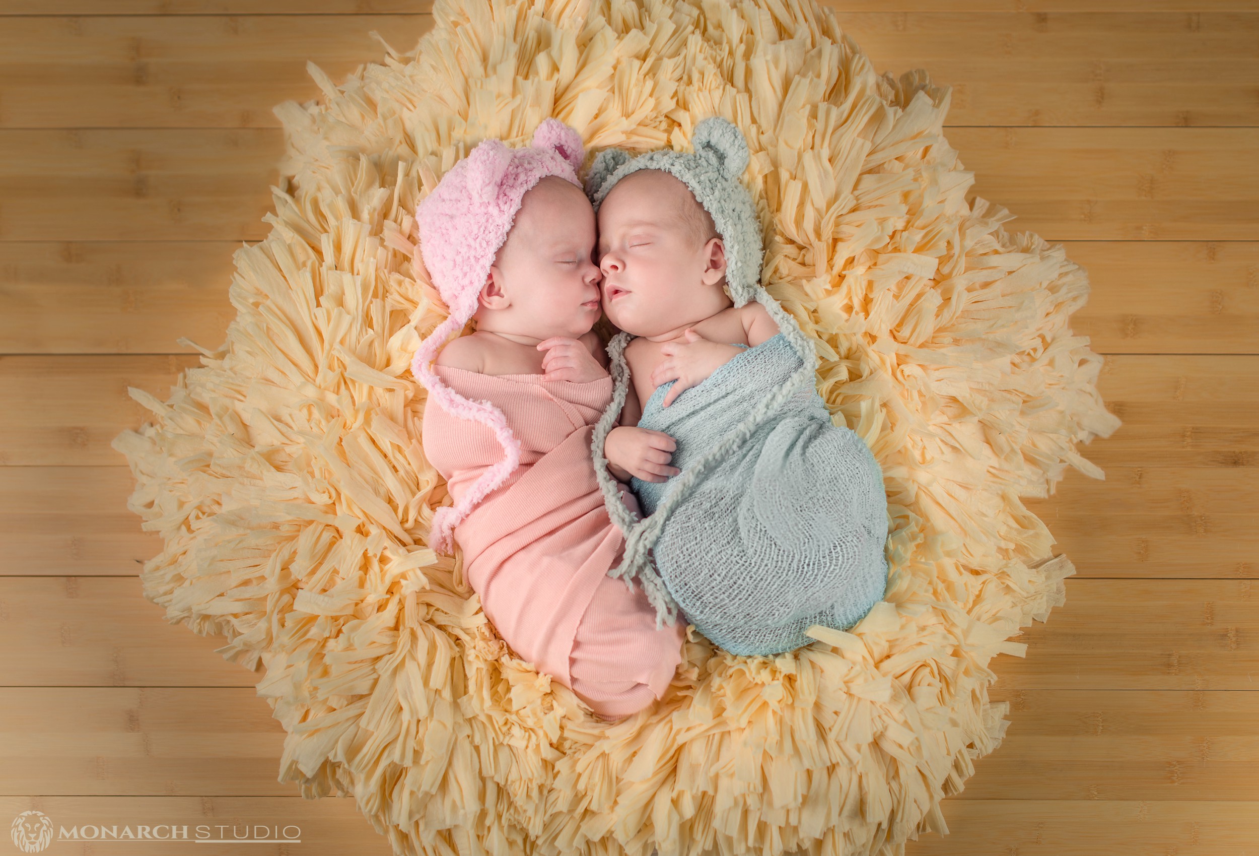 Newborn-Family-Photographer-St-Augustine-Florida_0007.jpg