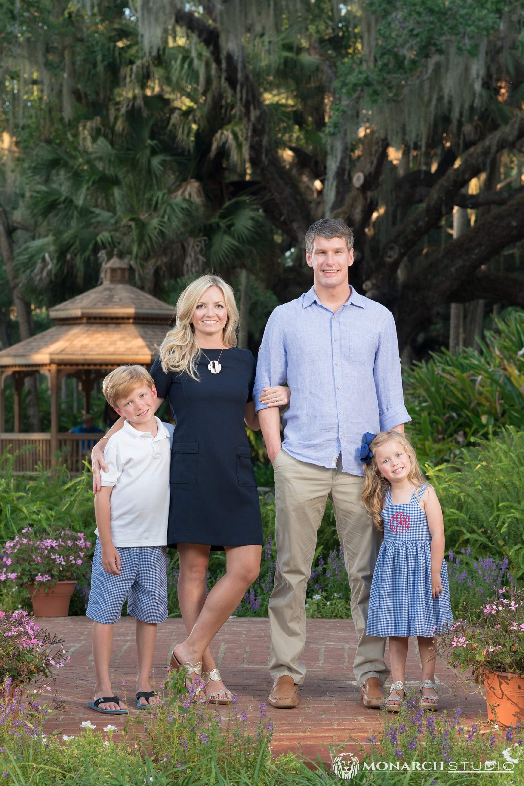 St-Augustine-Beach-Family-Portrait-Photographer_0016.jpg