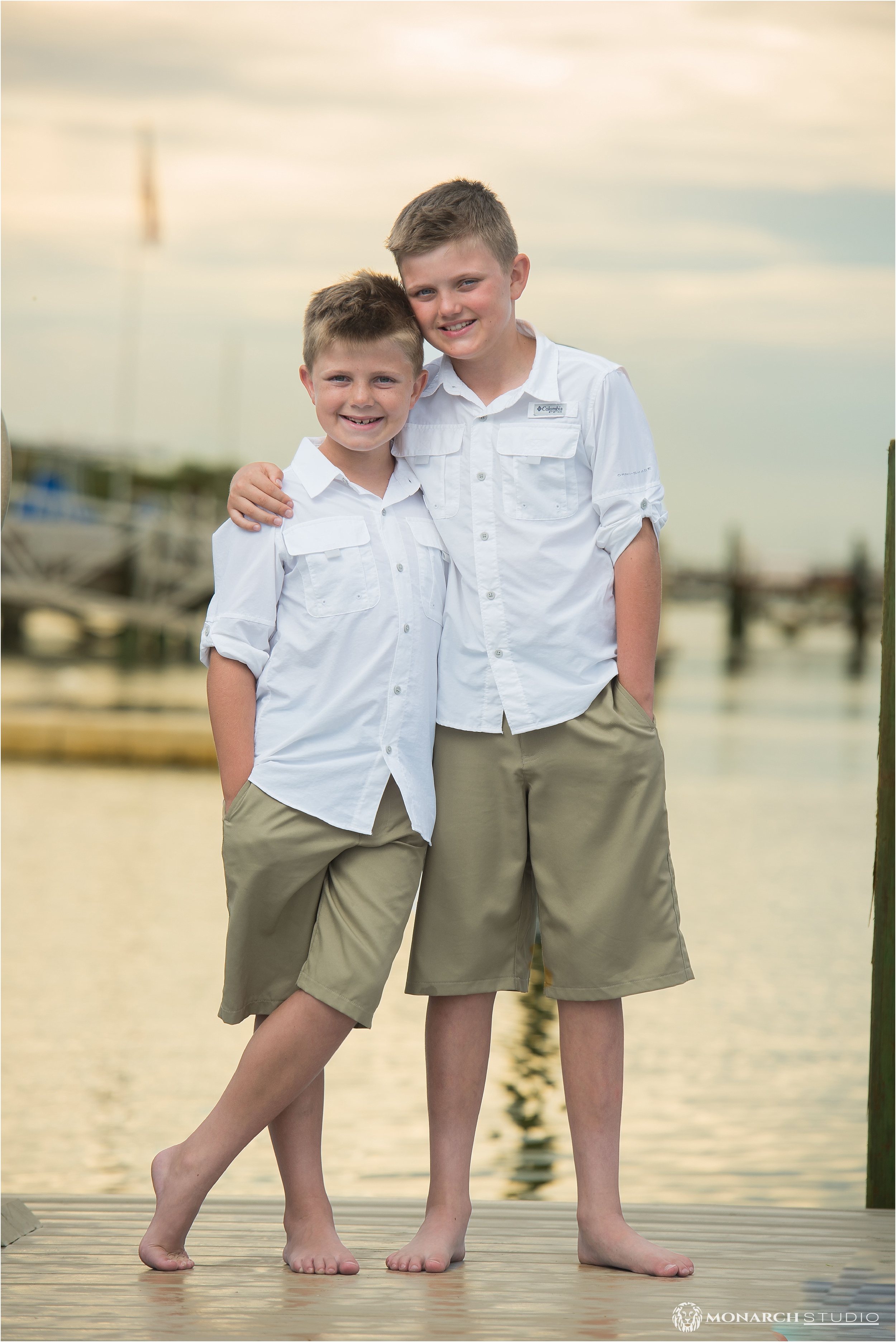 family-portrait-photographer-in-st-augustine-brothers.jpg
