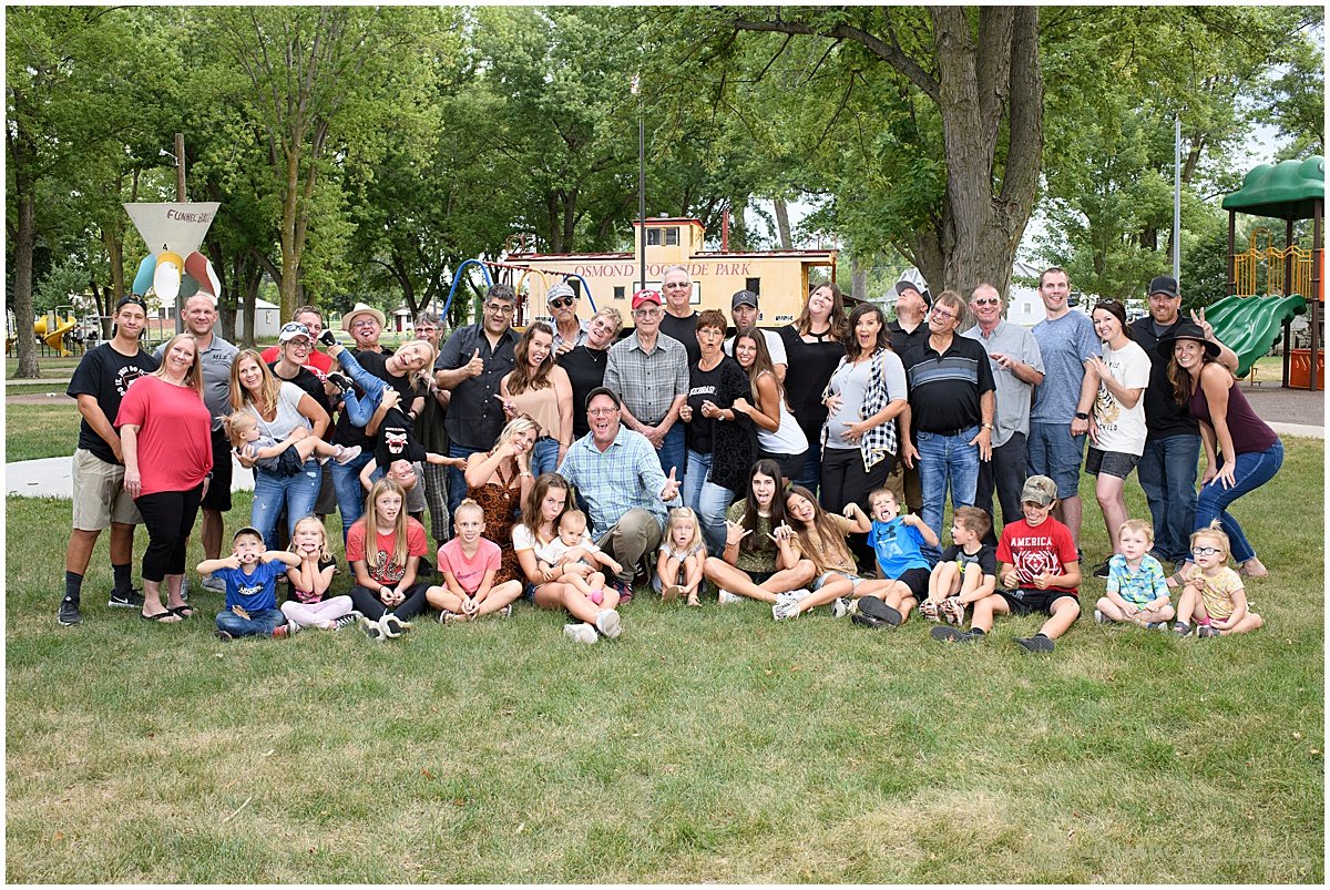 Monarch22-Nebraska-Family-Reunion-Photographer-008.jpg