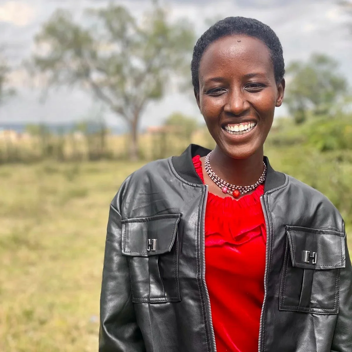 Eunice Kitipa: Team Angaza