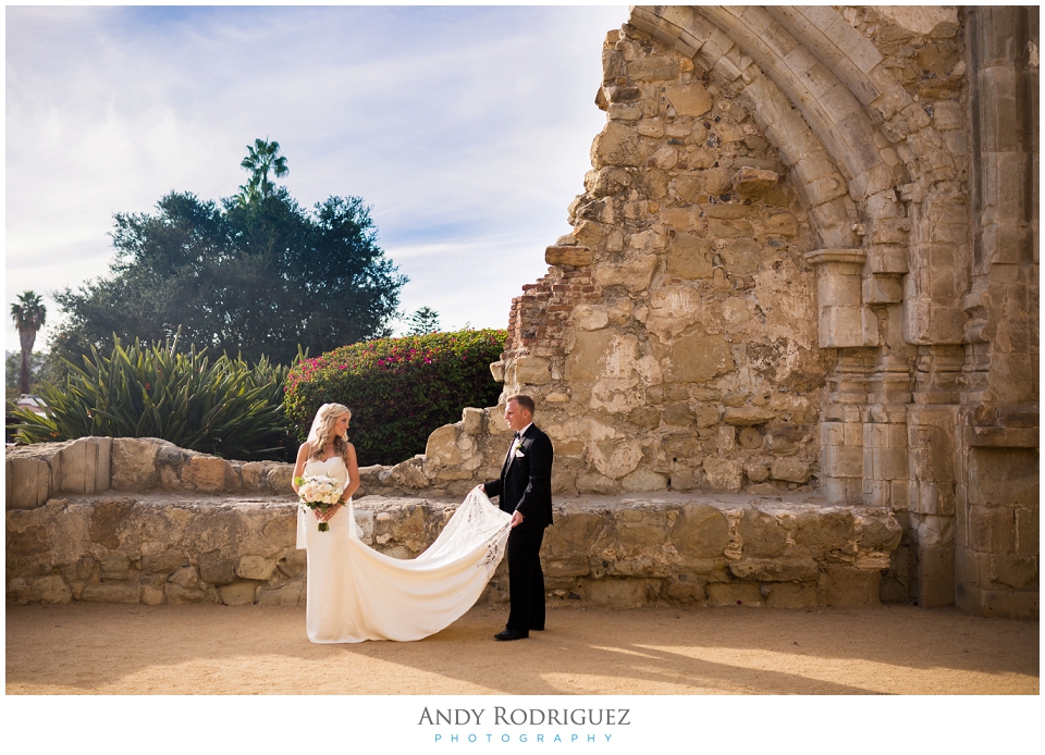 the-villa-san-juan-capistrano-wedding_0041.jpg