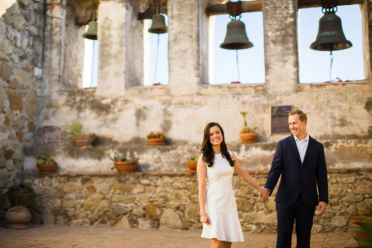 mission-san-juan-capistrano-engagement-photos.jpg