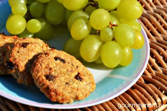 Healthy Picnic Ideas Banana Cookies.jpg