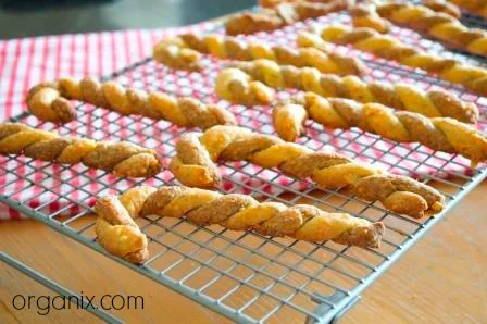 Organix No Junk Christmas Cheese Straw Canes.jpg