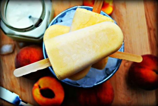 Peaches and Cream Ice Lollies.jpg