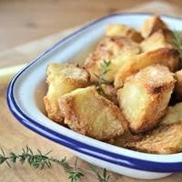 How to make Crispy Roast Potatoes