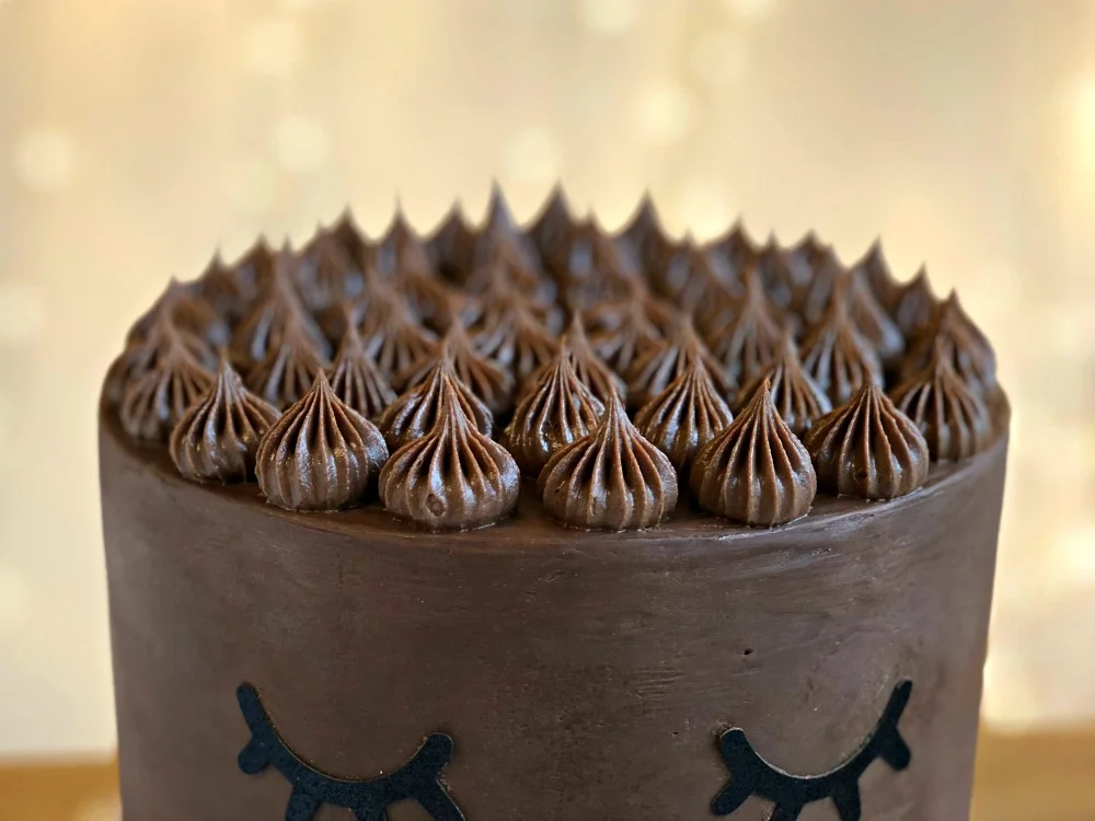 Christmas Chocolate Reindeer Cake 18.jpg