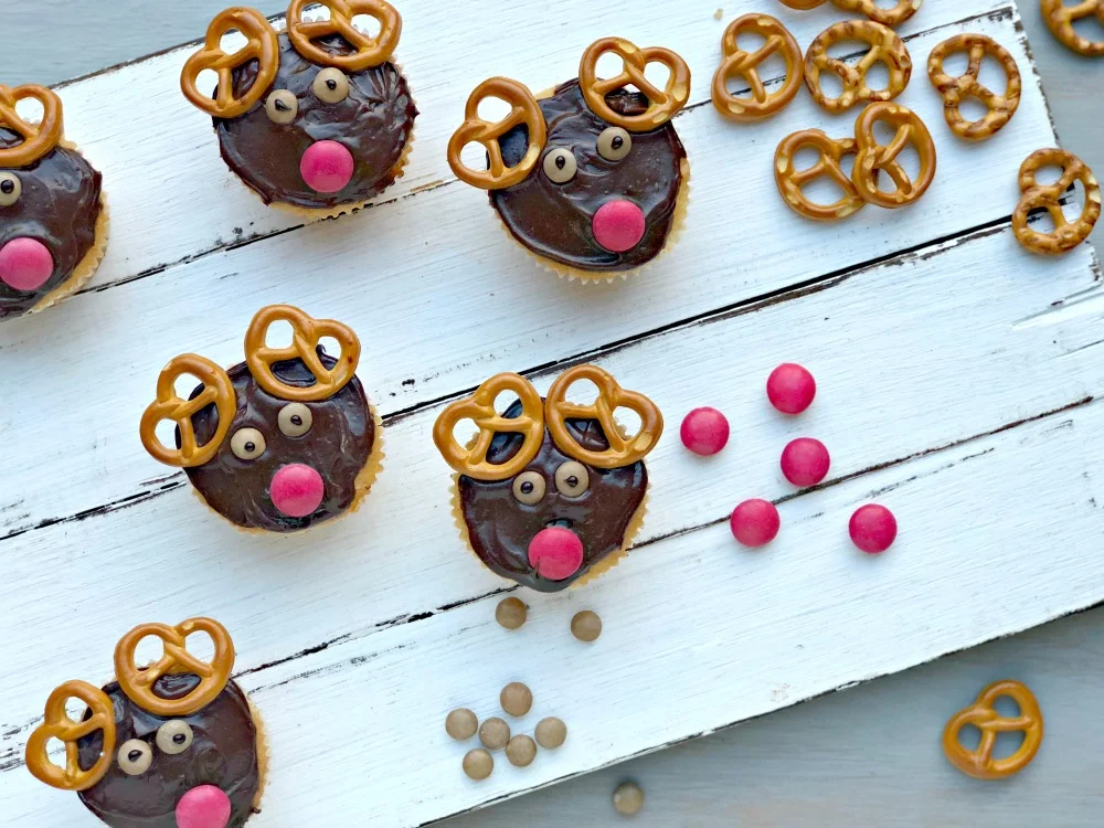 Reindeer cupcakes 1.jpg
