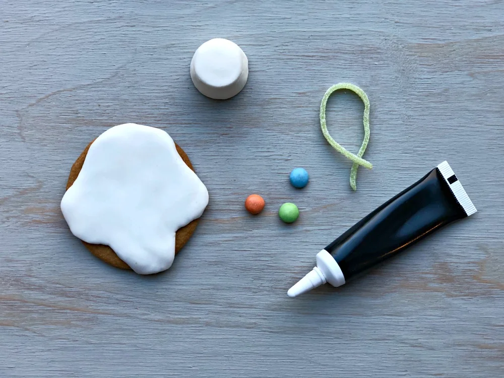 Melting Snowman Cookies 2.jpg