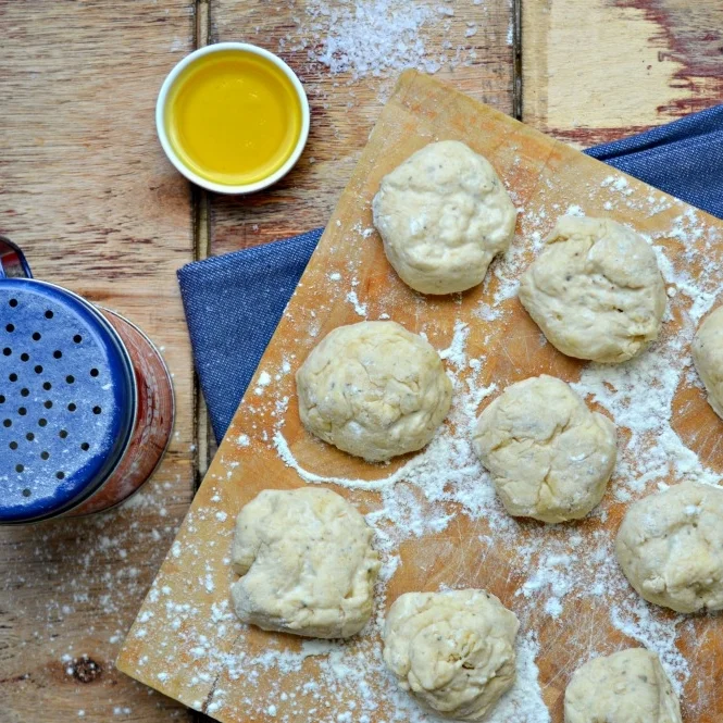 Healthy Dumplings Made With Olive Oil Instead Of Suet {Vegetarian & Vegan Friendly}