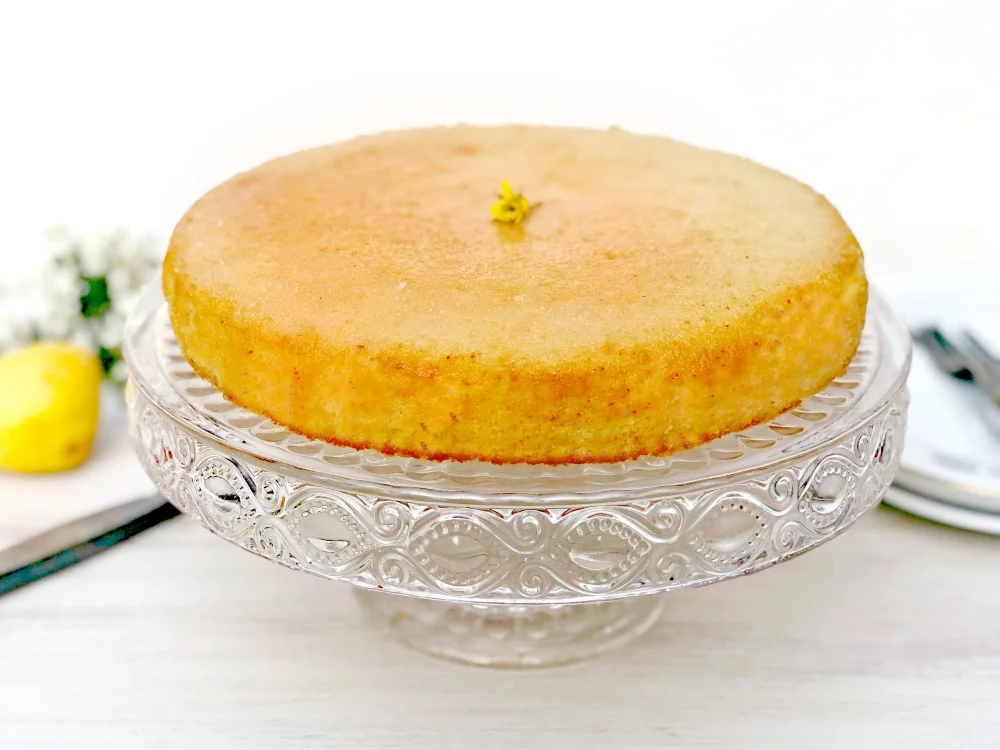 Lemon and Elderflower Drizzle Cake.jpg