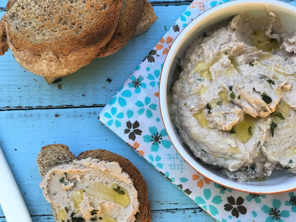 Easy Healthy Tuna Pate Portuguese style.jpg