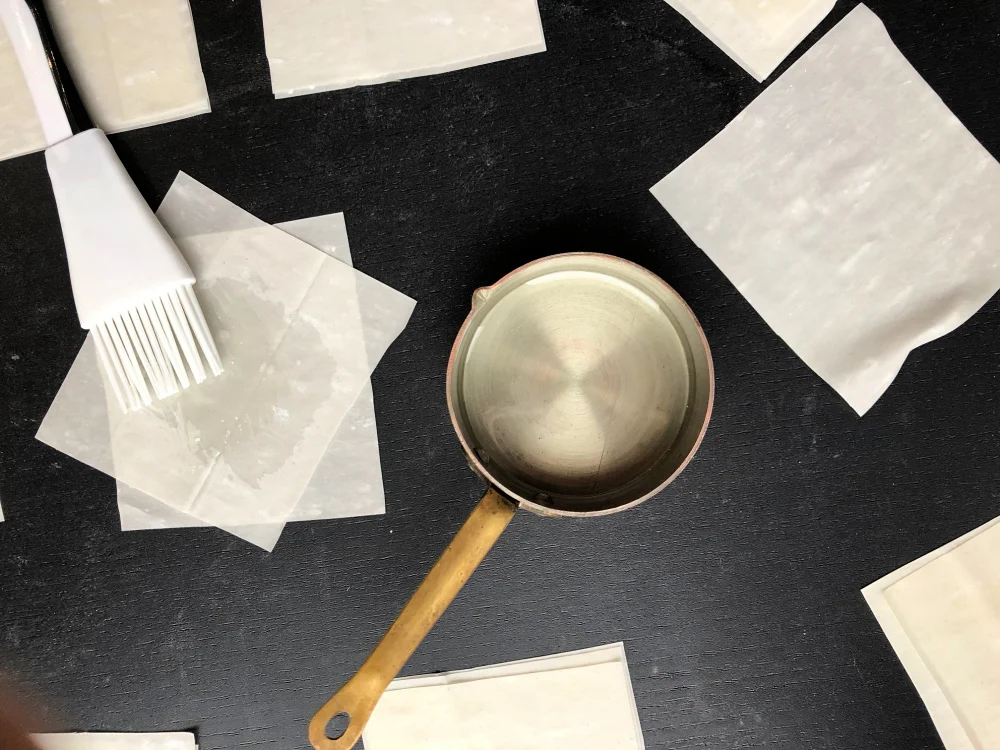 Almond Topped Filo Mince Pies Method 4.jpg