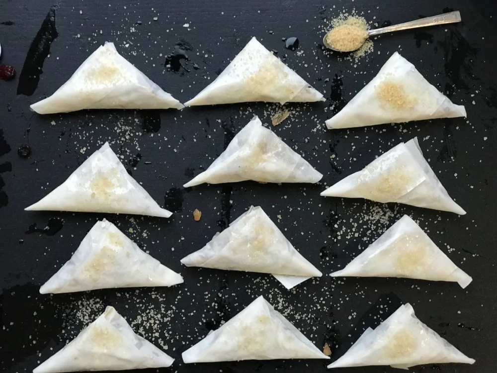 Samosa Mince Pies Step 16.jpg