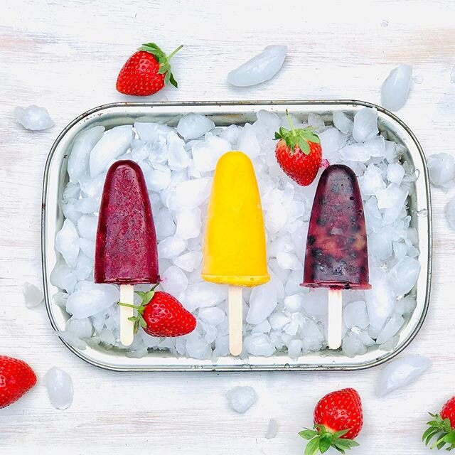 Homemade fruit ice lollies are so easy to make with fresh, frozen or tinned fruit. Raspberry ones are my fave.

The recipe is like this: 4 parts fruit &amp; 1 part water blended to a pur&eacute;e. Sweeten with sugar to taste - completely depends on h