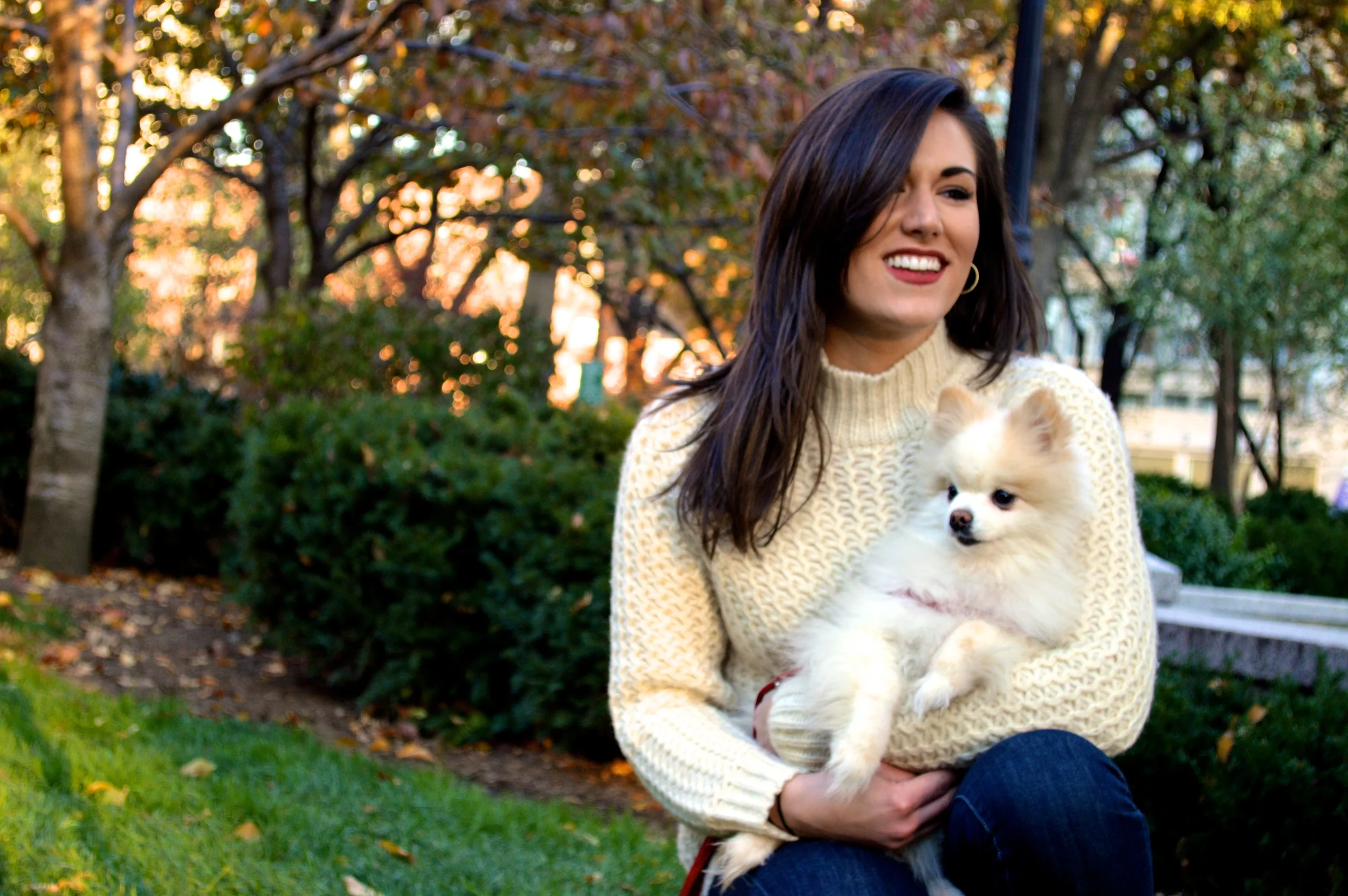 Co-Founder, Kate and her dog, Bear. Founder of NYC Dog Walking company, MixyPaws