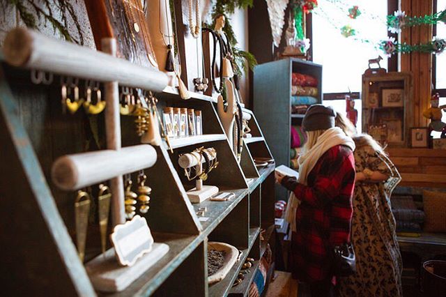 We are counting down the days until this year&rsquo;s Give Good Gift pop up event! Free and open to the public, GGG features gift-focused vendors at varied price points, so everyone gets those names checked off! Come join us December 8th and 9th, 11-