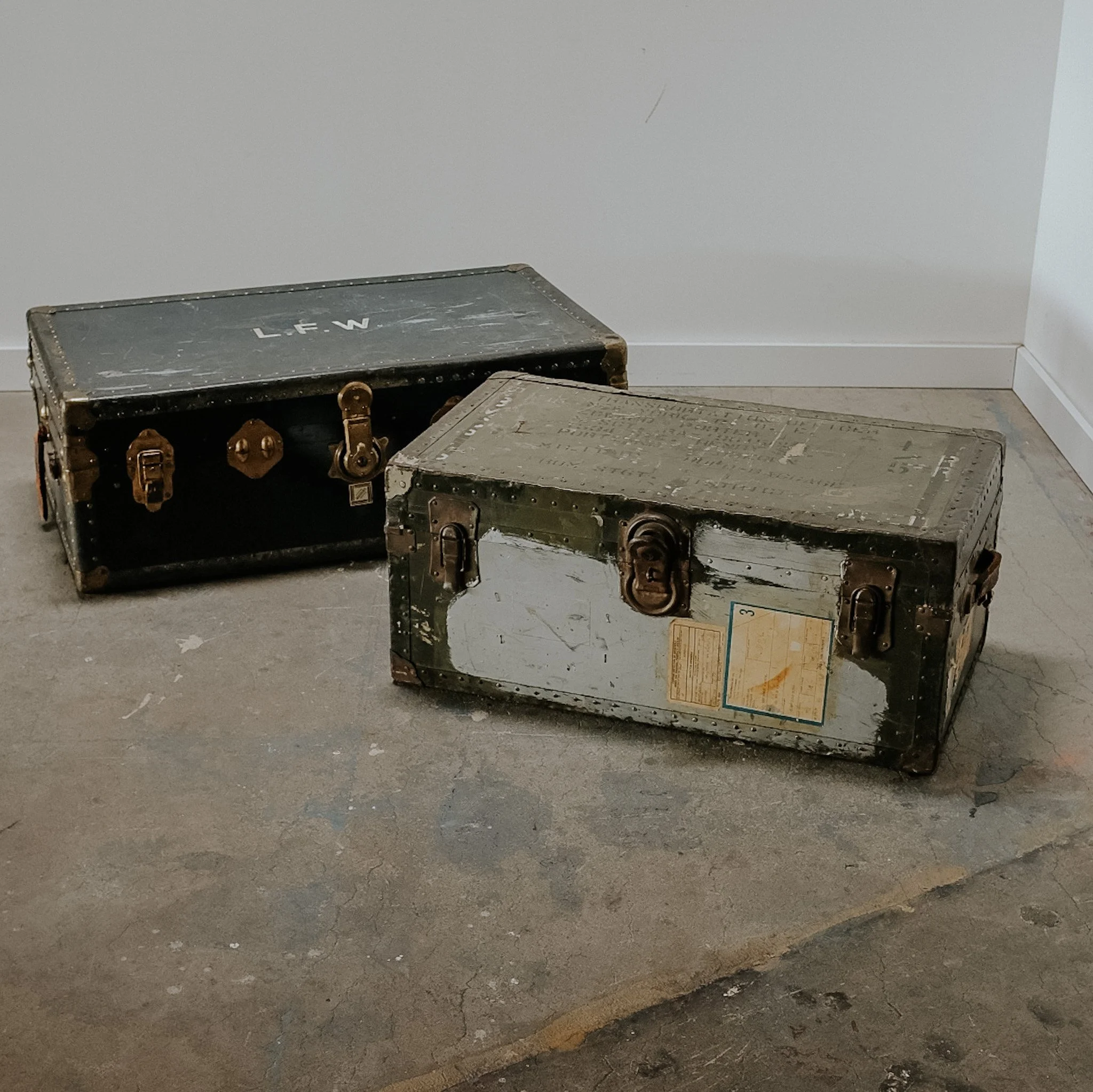 UP Rental: Trunk Coffee Tables