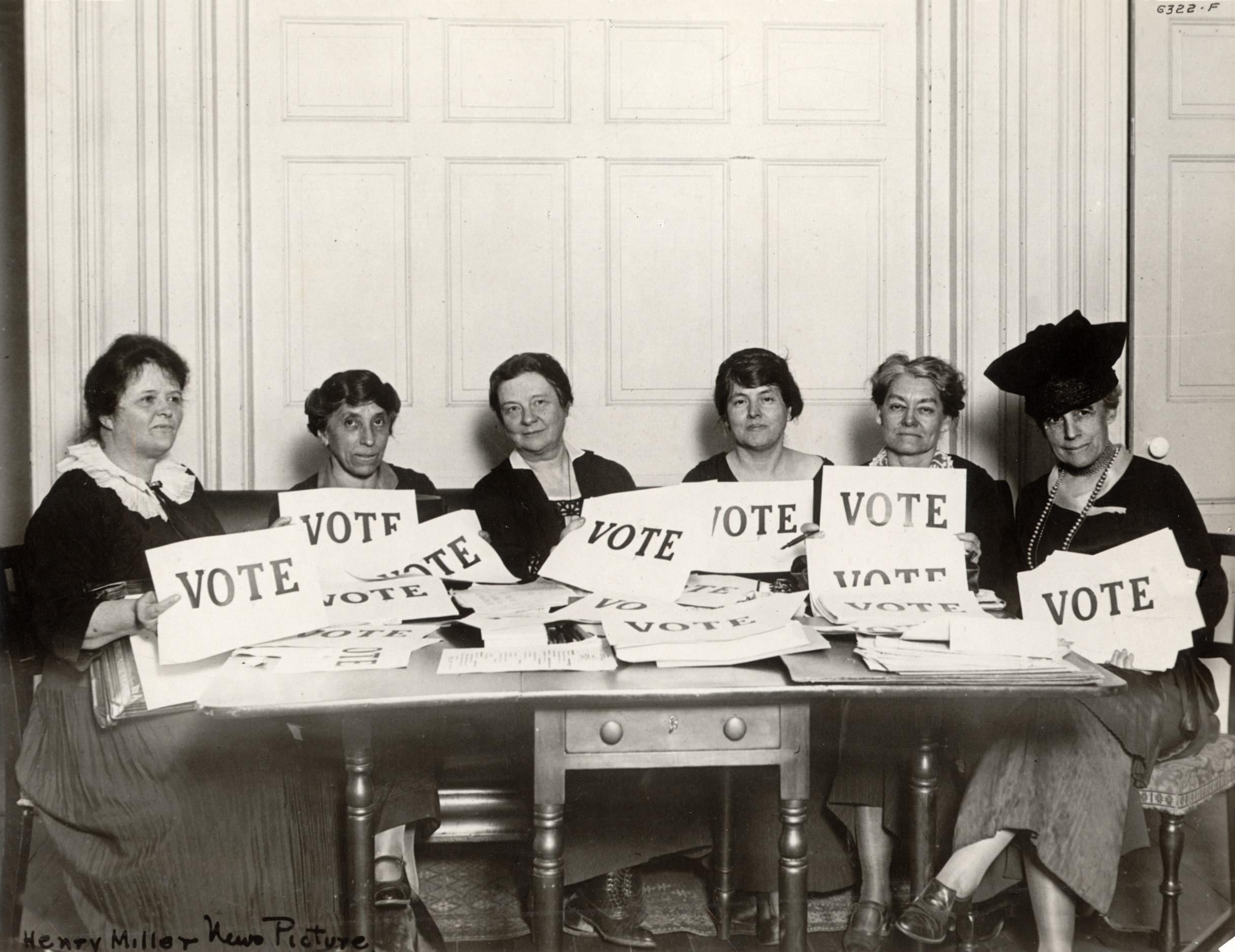 Votes new. Women vote New Zealand. Right to vote. Votes for women фото. Vote Note.