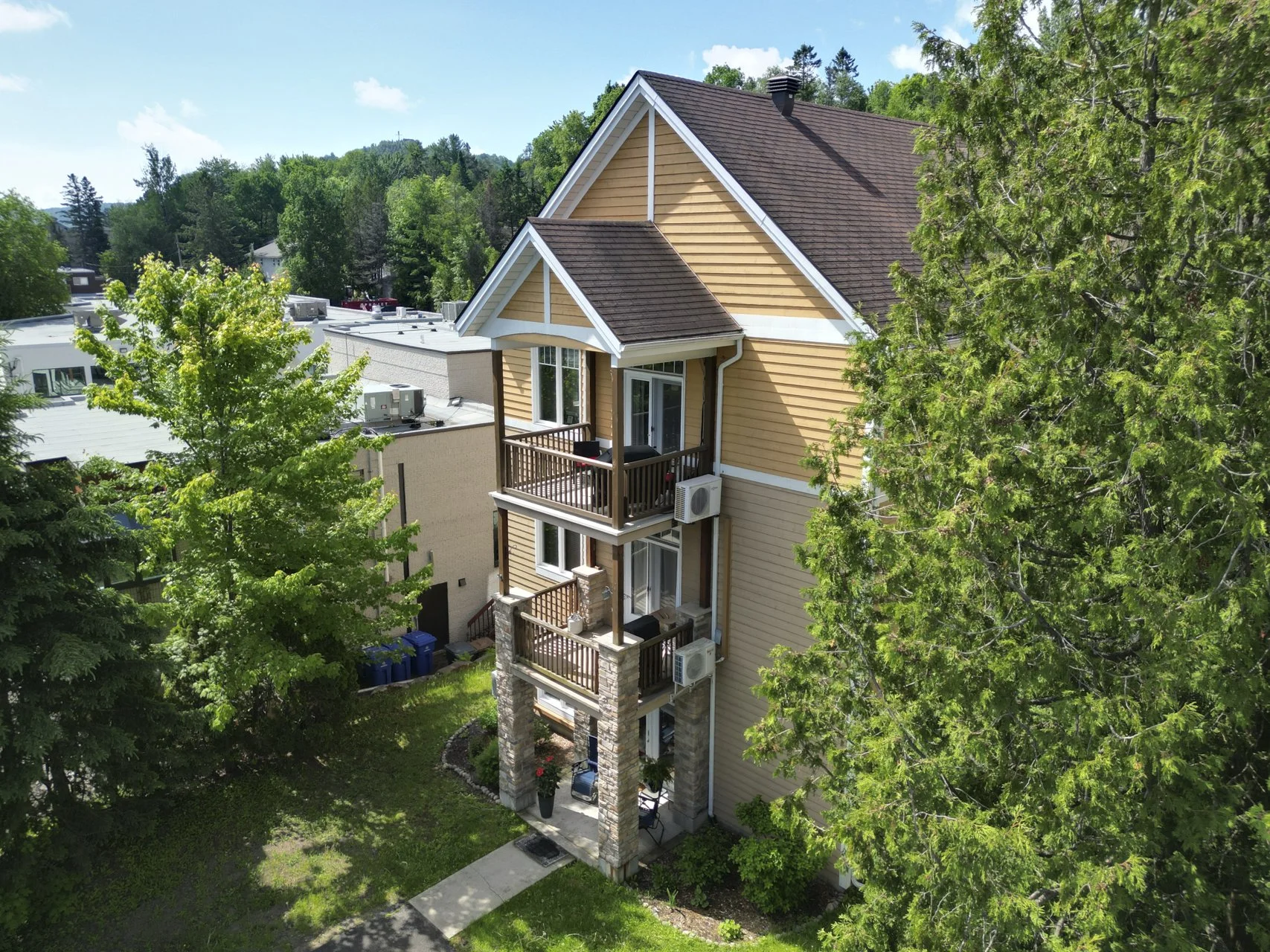 Boul Ste-Adèle-61.jpg