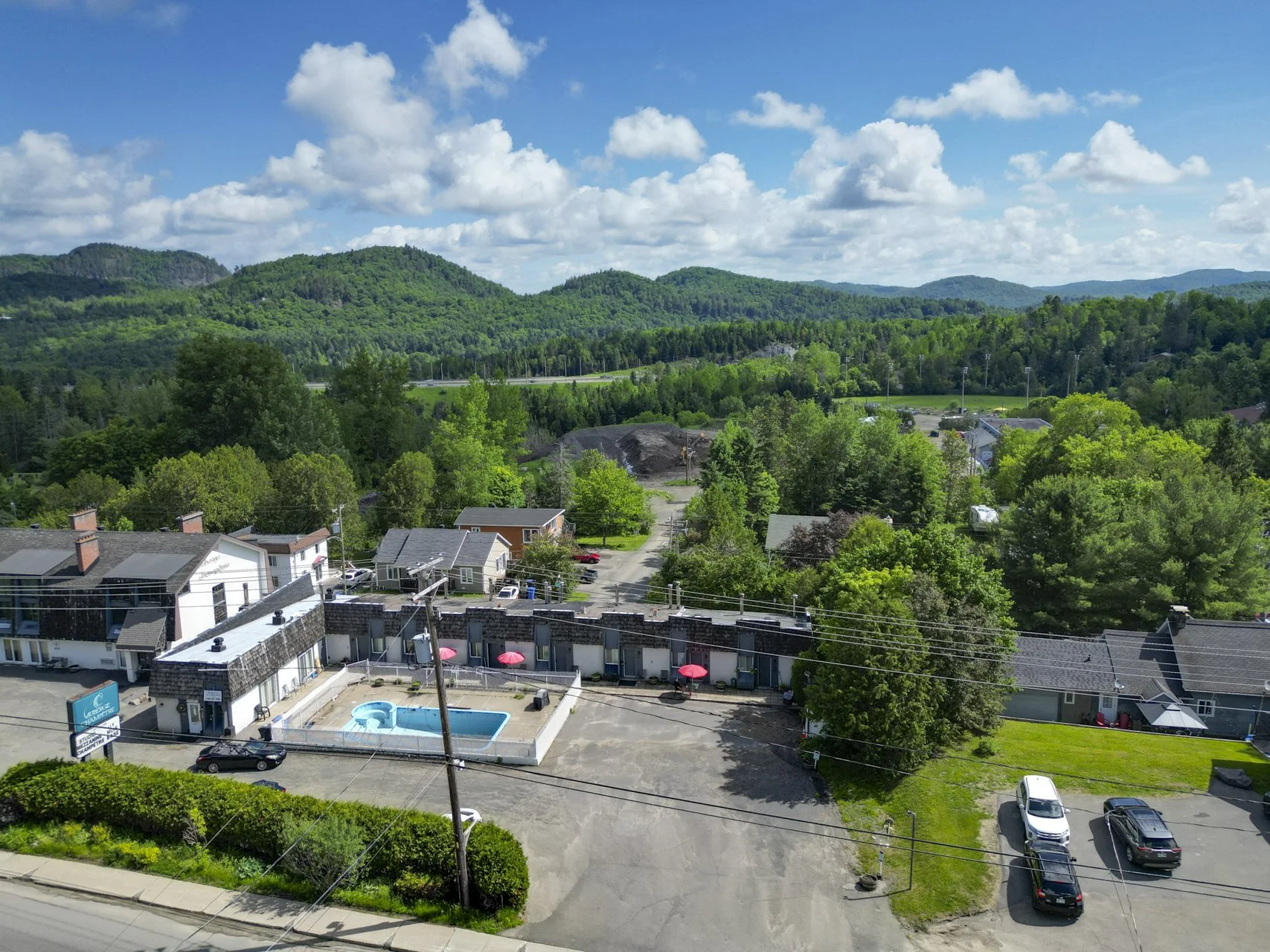 Boul Ste-Adèle-62.jpg