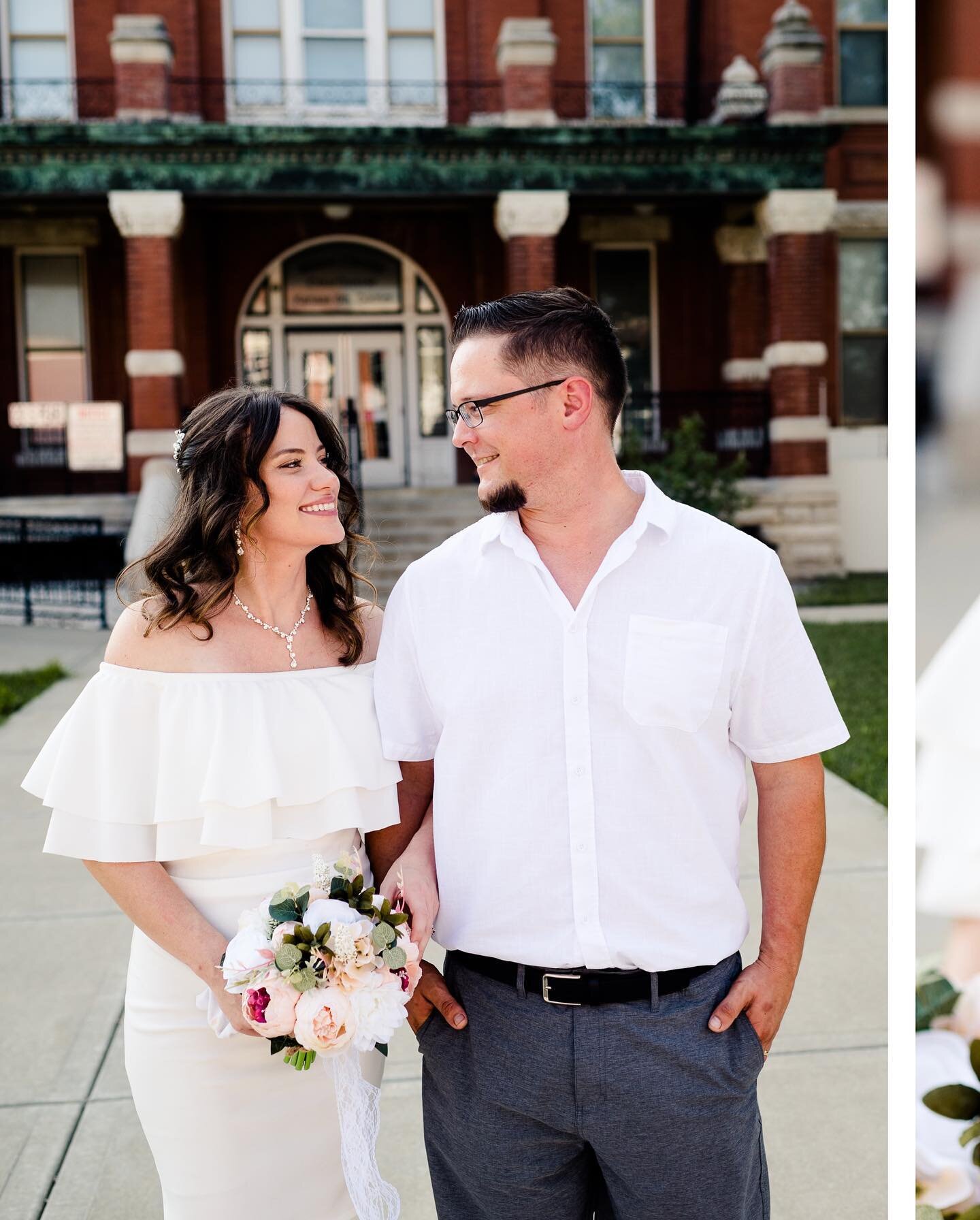 This little courthouse wedding was just perfect. &hearts;️ Just delivered these and now on to prepping for the fall family photos season! Let&rsquo;s go! 😊