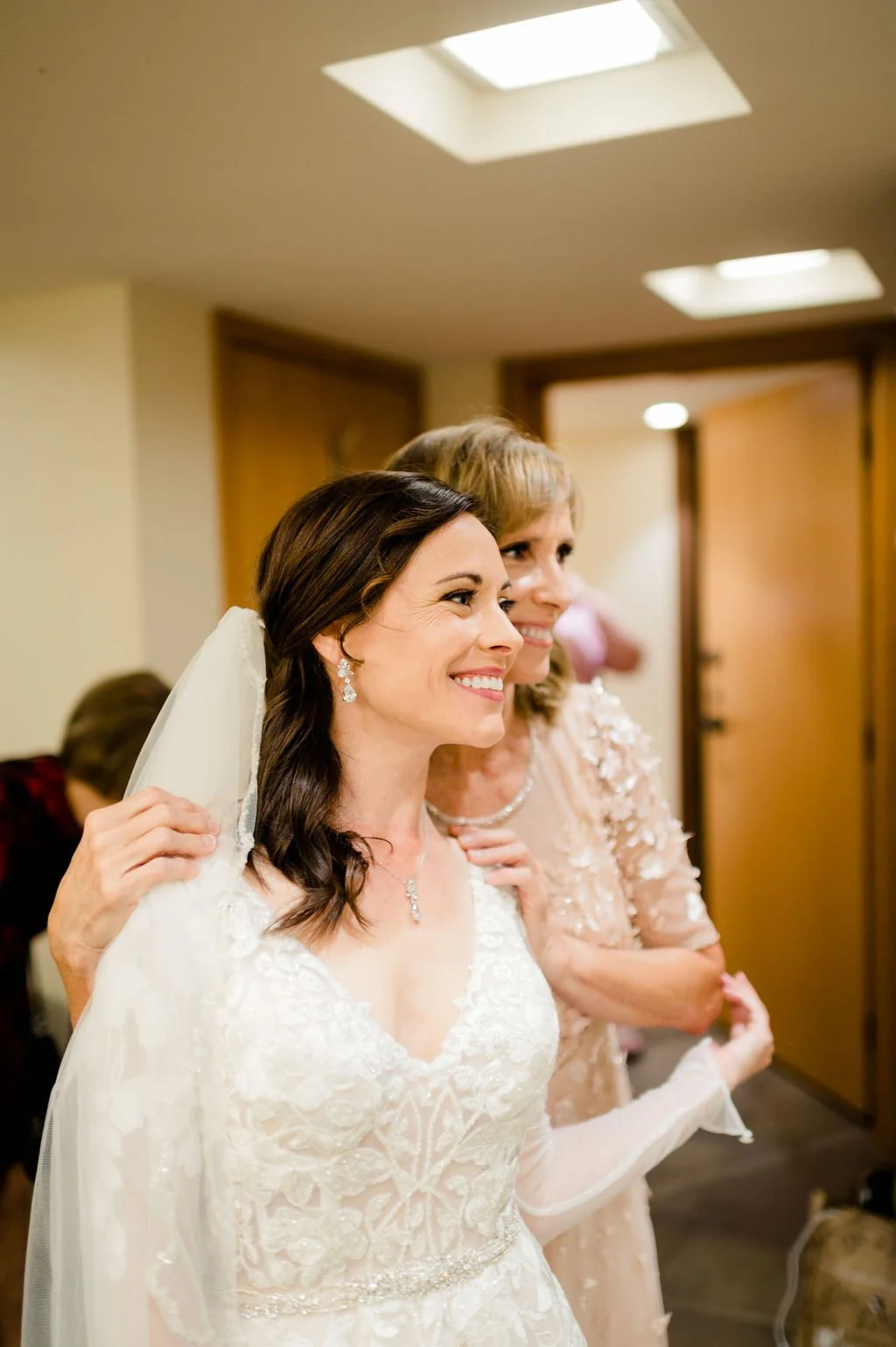 062323_GregandNatalieWedding_GettingReady-113.jpg