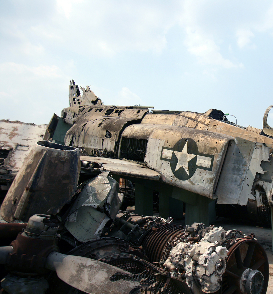 Crashed F-4 Phantom.jpg