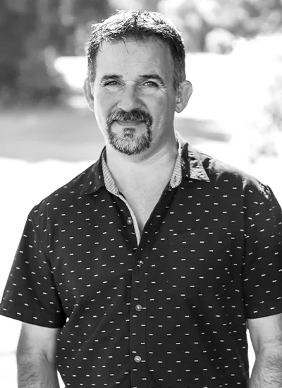 400x550-_0025_LNZ-NZLP19-Cohort-GrahamBodman-015.jpg