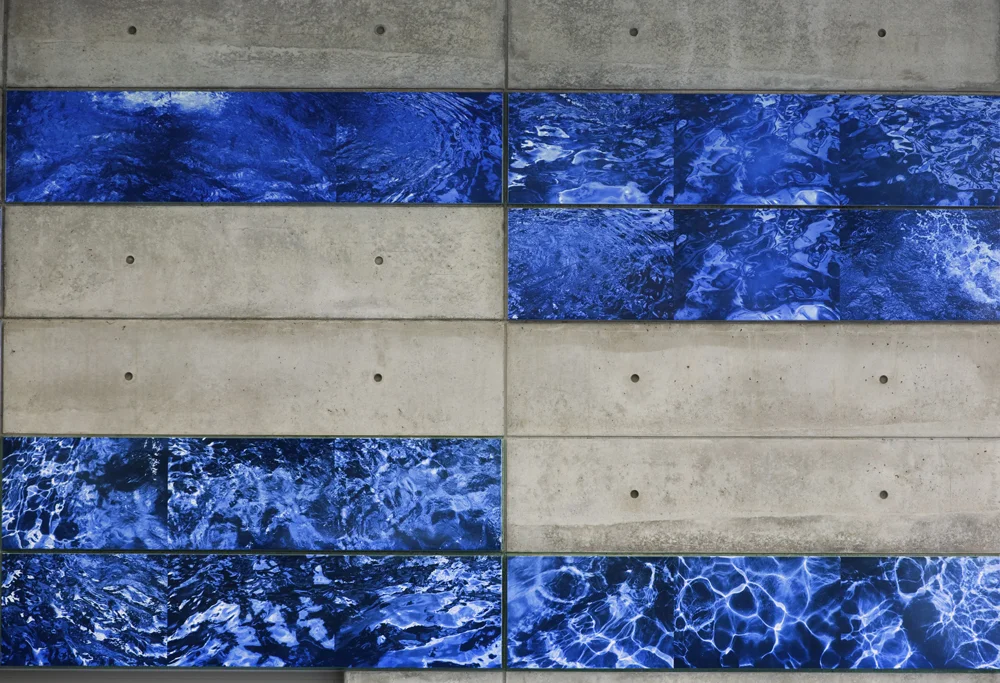 Swimmers_Waves_detail.jpg